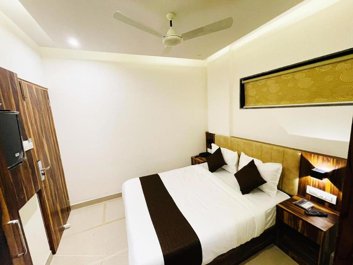 Hotel Hilton Suites Bombay Eksteriør billede