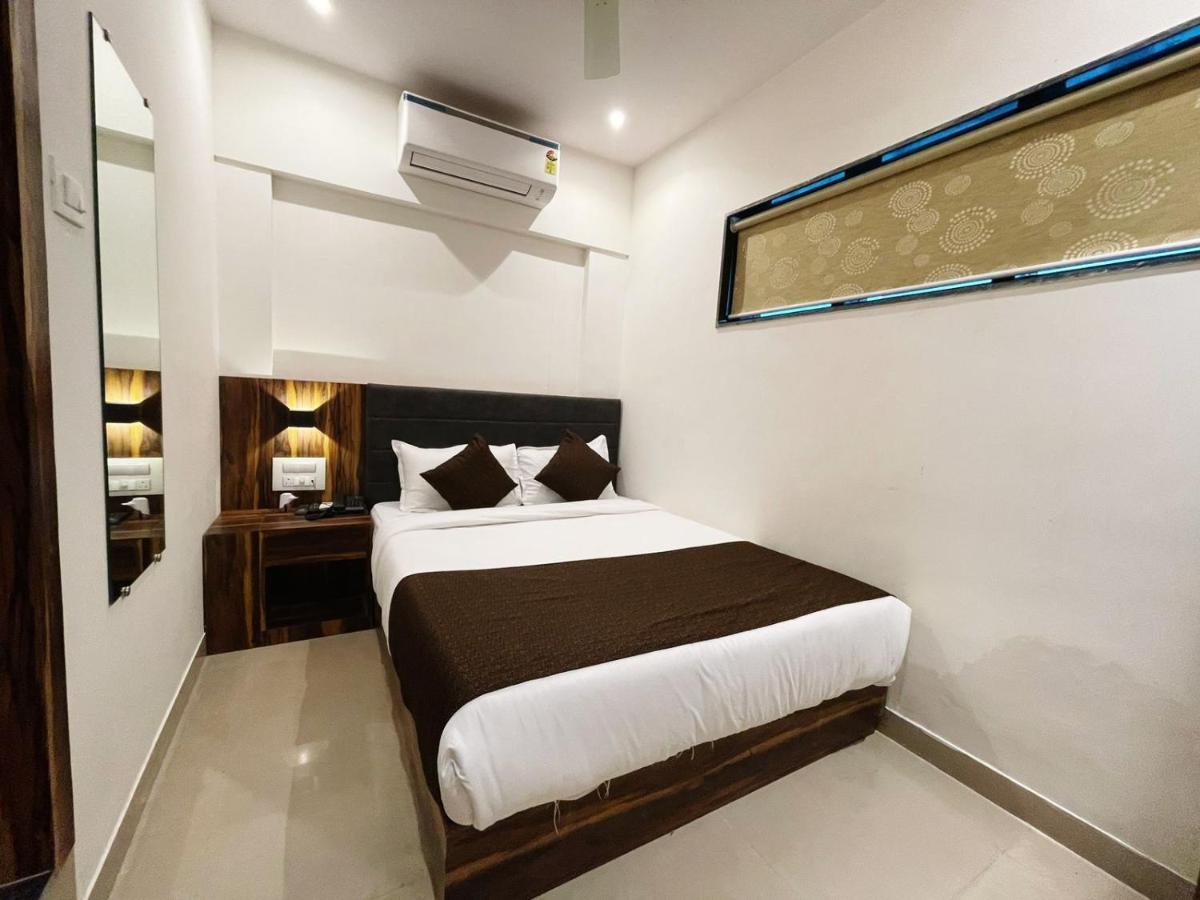 Hotel Hilton Suites Bombay Eksteriør billede